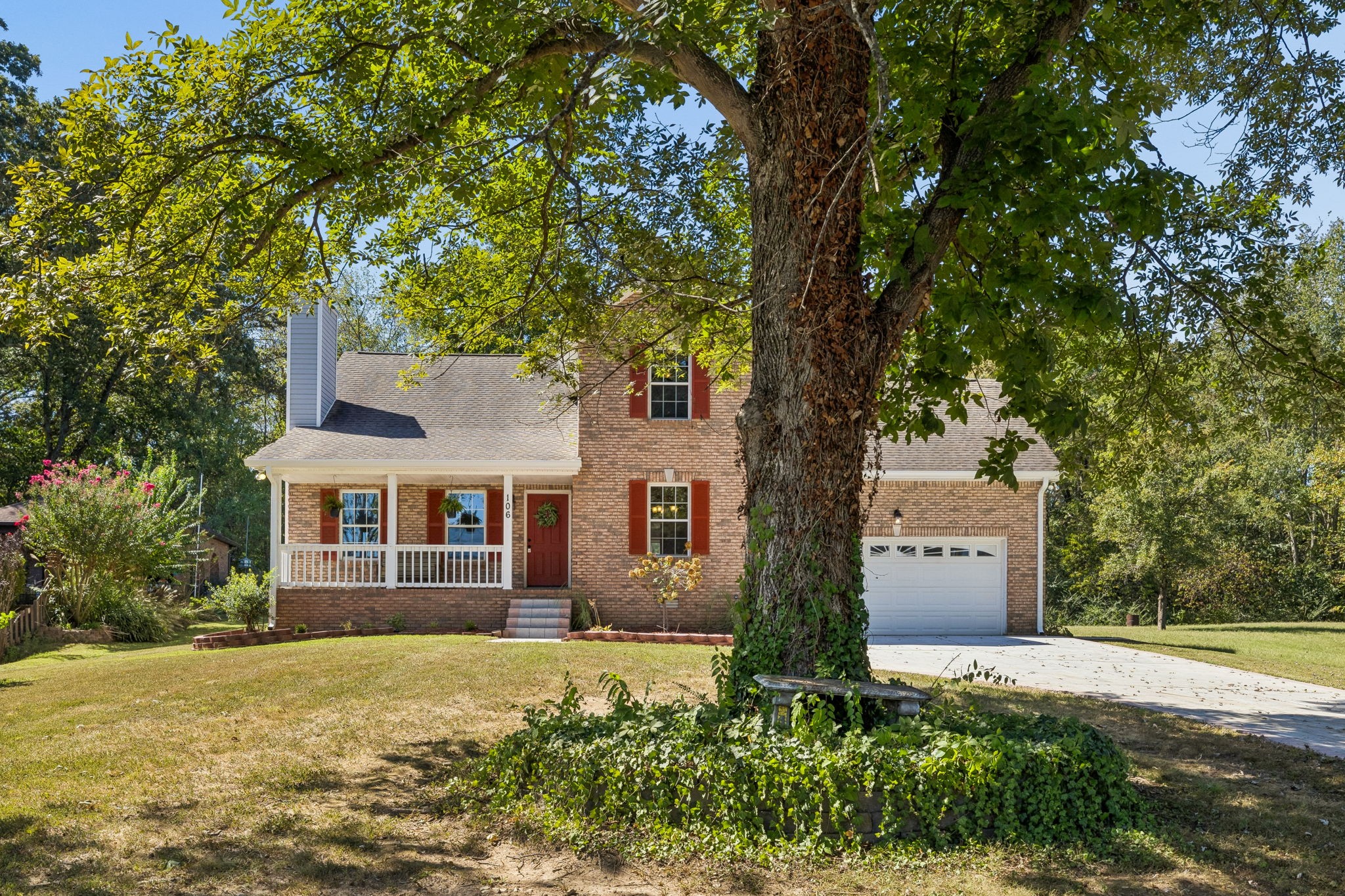 106 Rolling Meadow Dr
