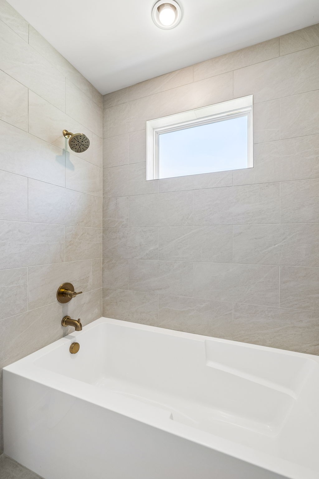 111 Fairway Dr