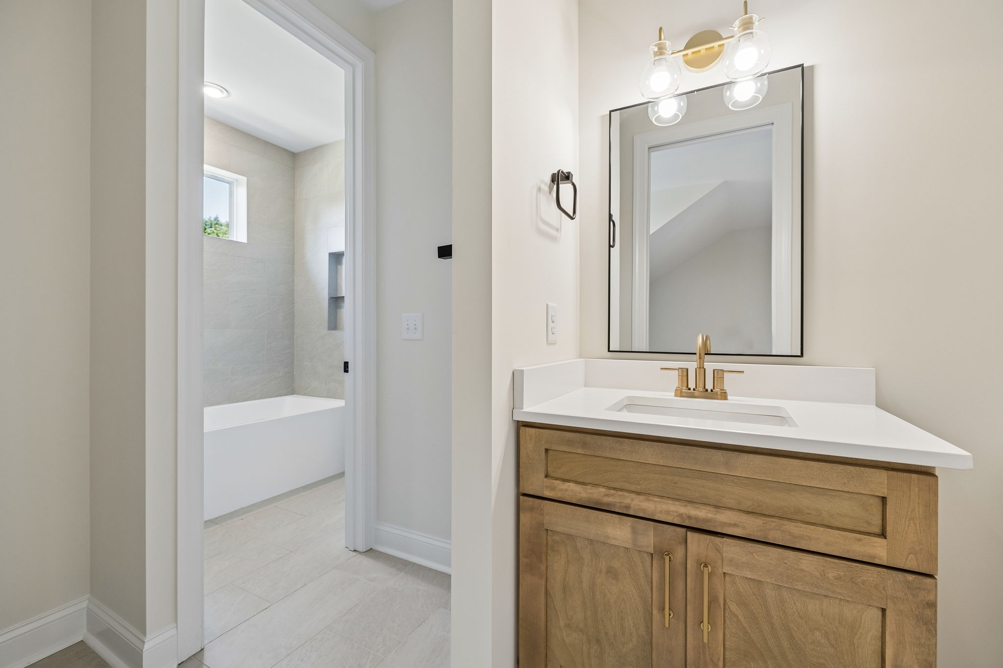 111 Fairway Dr
