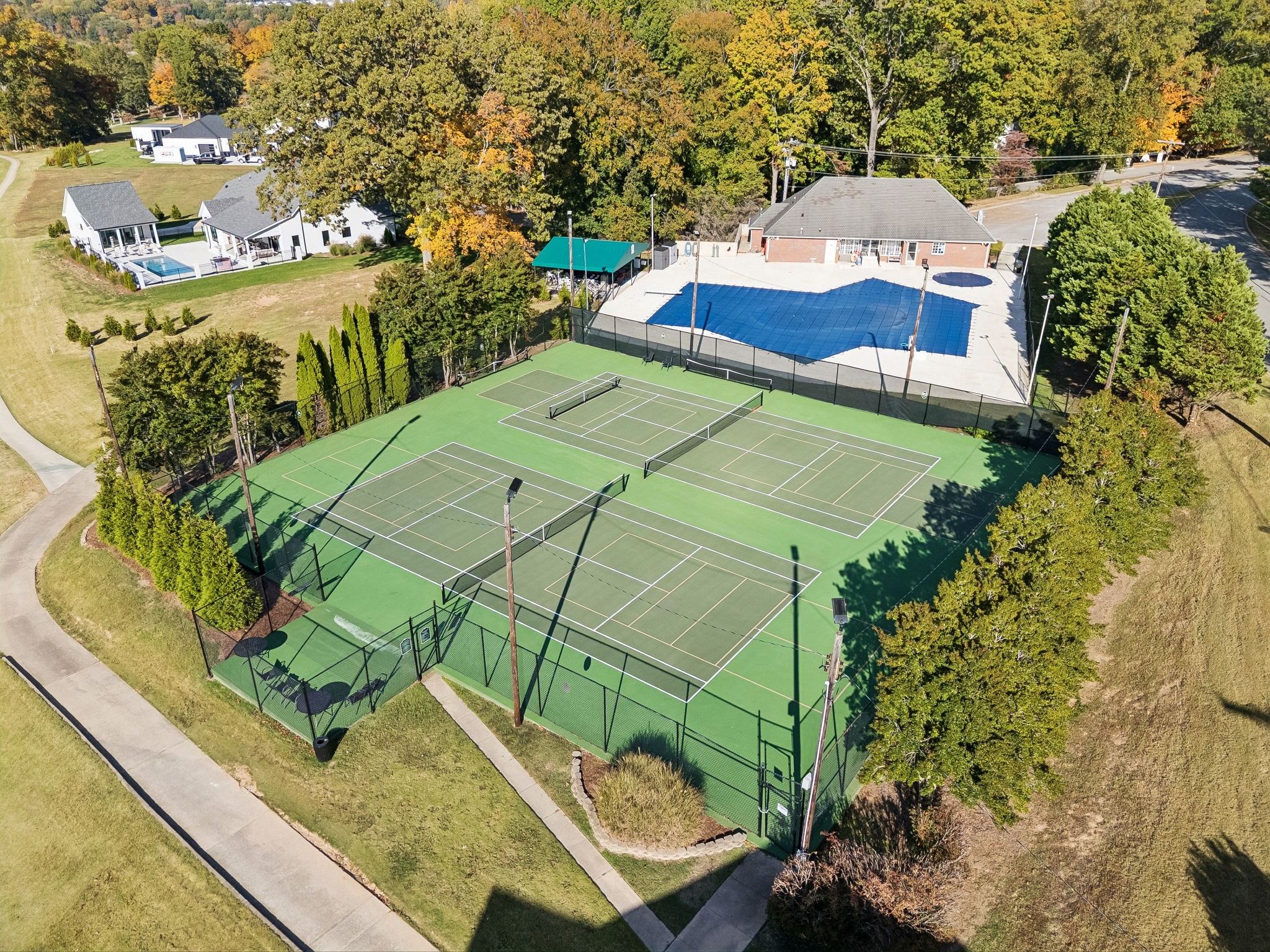112 Fairway Dr