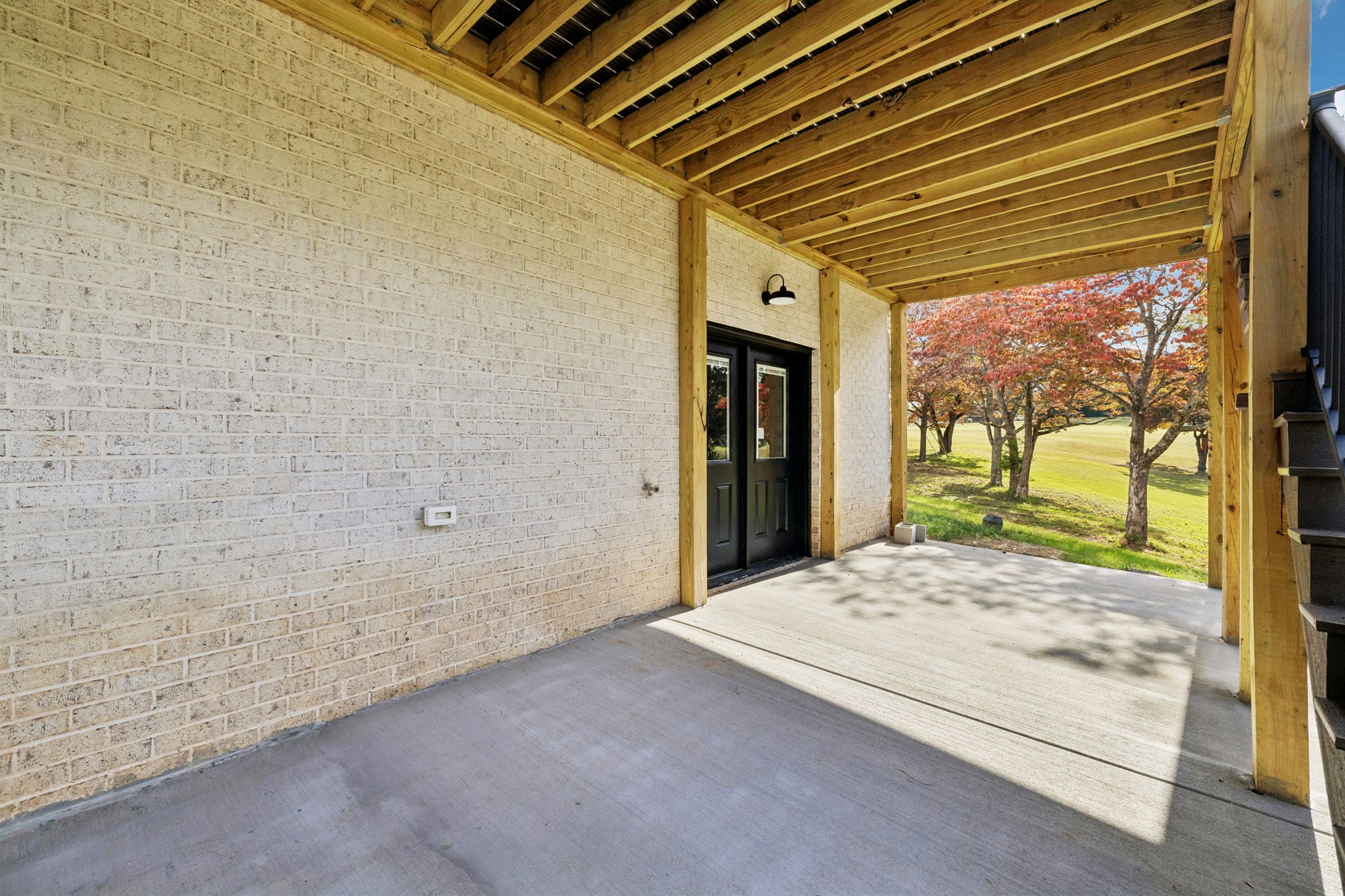112 Fairway Dr