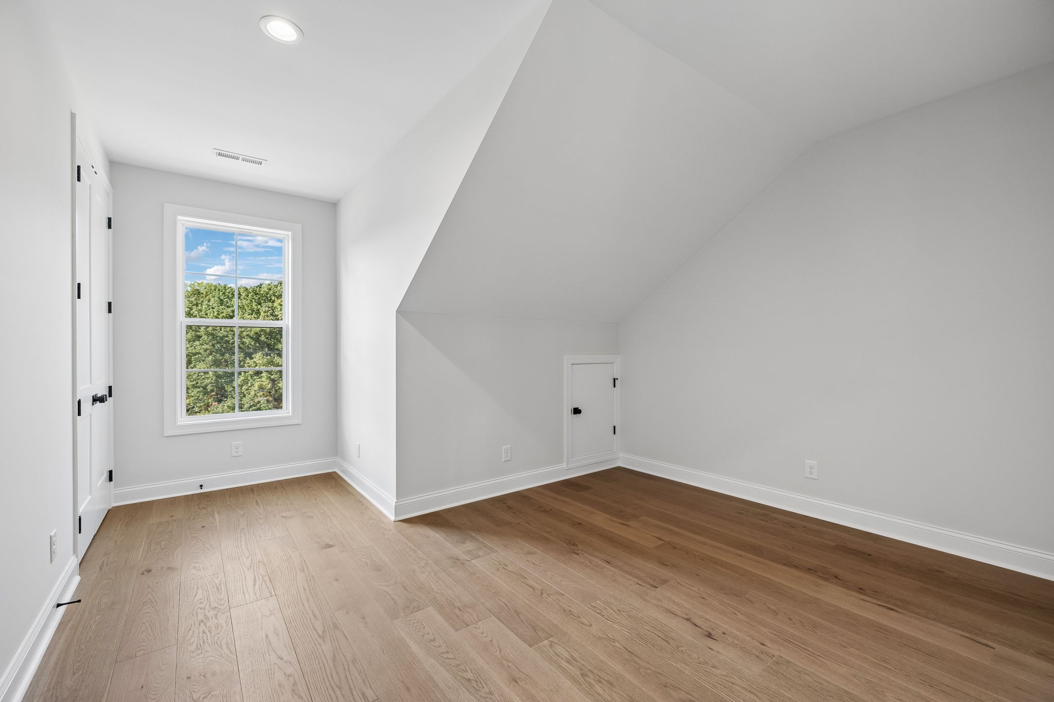 112 Fairway Dr
