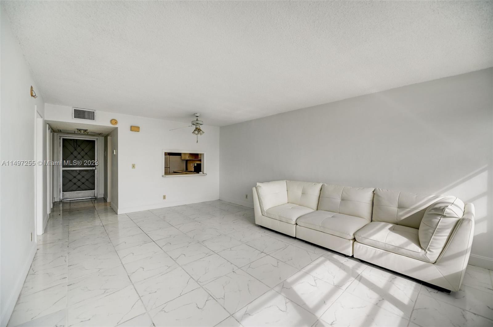 329 SE 3rd St # 301S