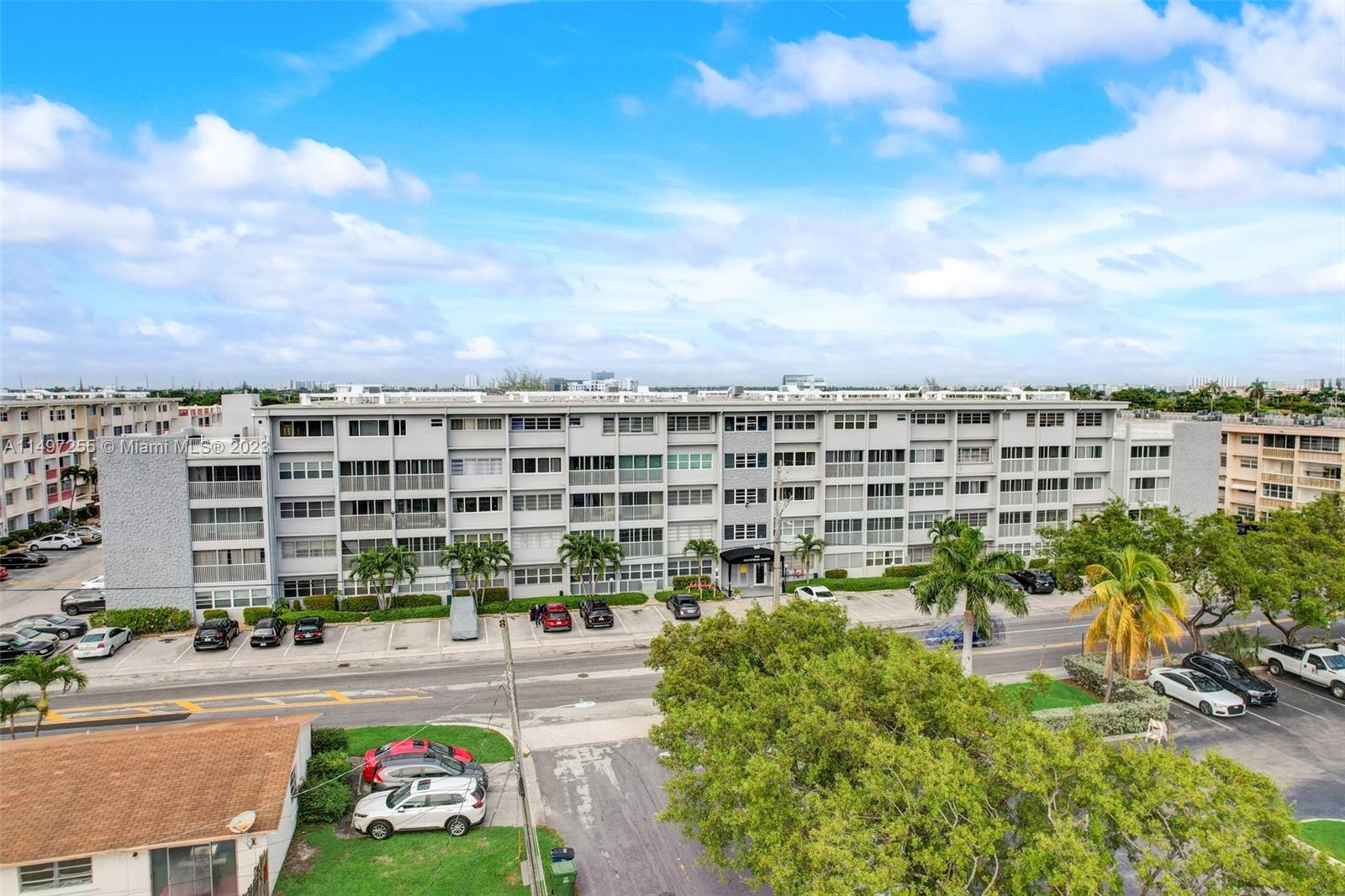 329 SE 3rd St # 301S