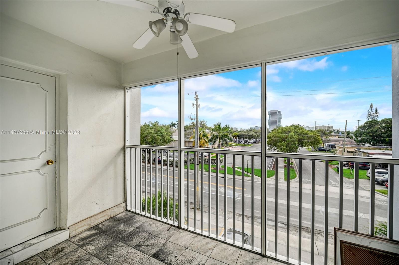 329 SE 3rd St # 301S