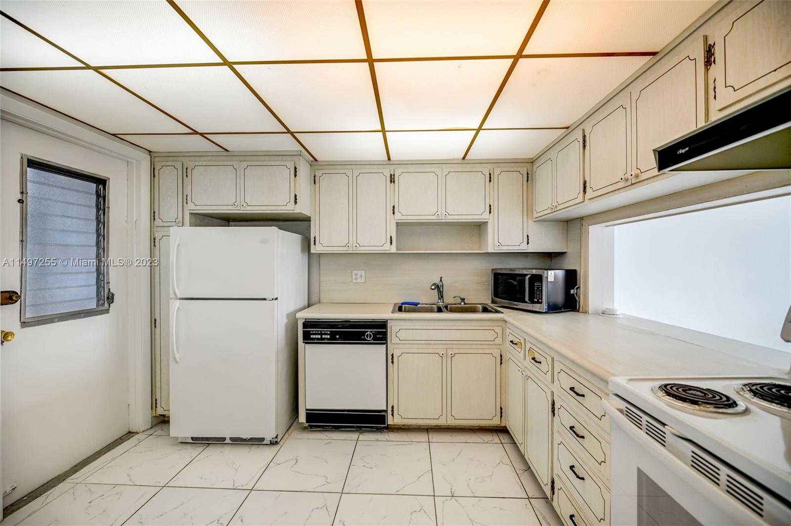 329 SE 3rd St # 301S