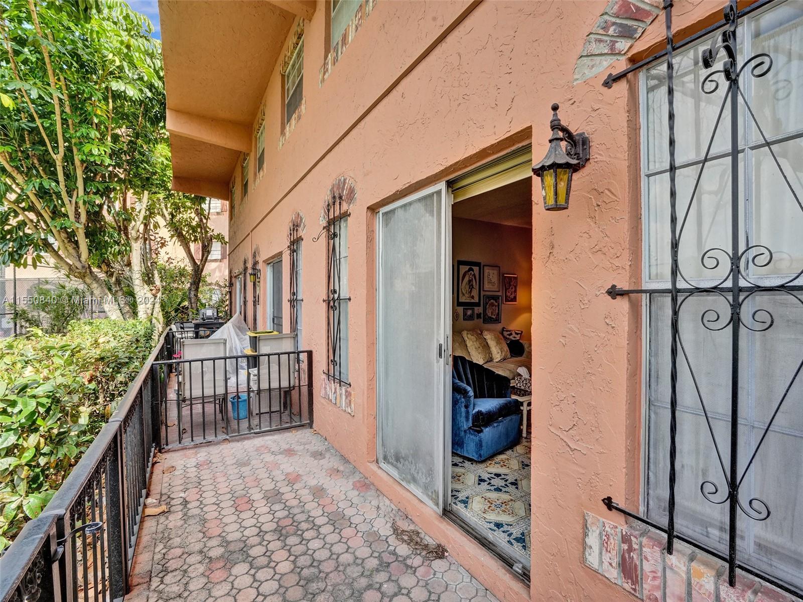 620 Tennis Club Dr # 107