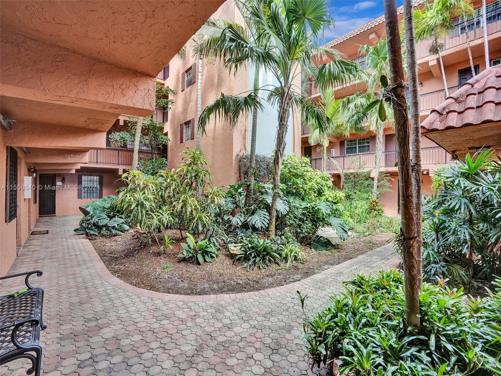 620 Tennis Club Dr # 107