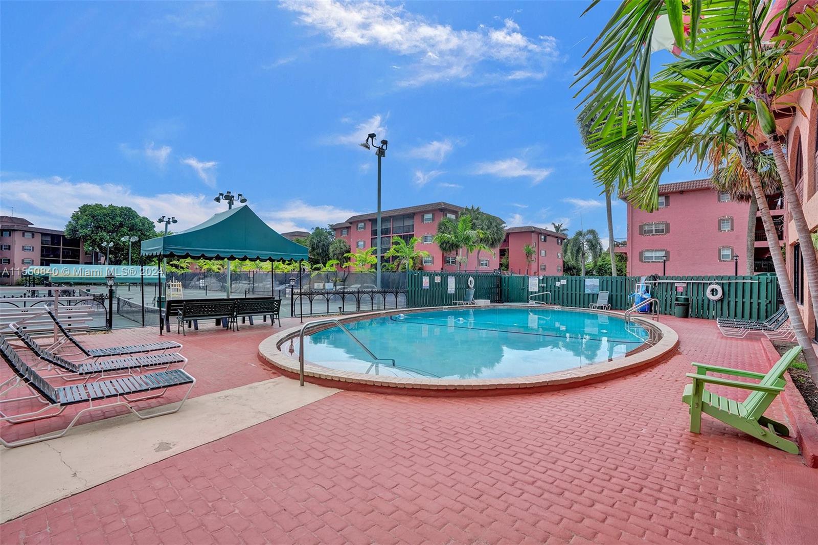 620 Tennis Club Dr # 107