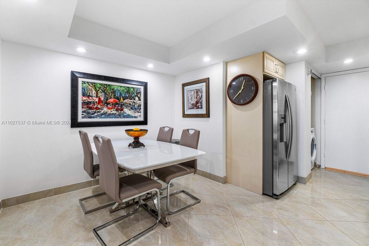 4900 N Ocean Blvd # 711