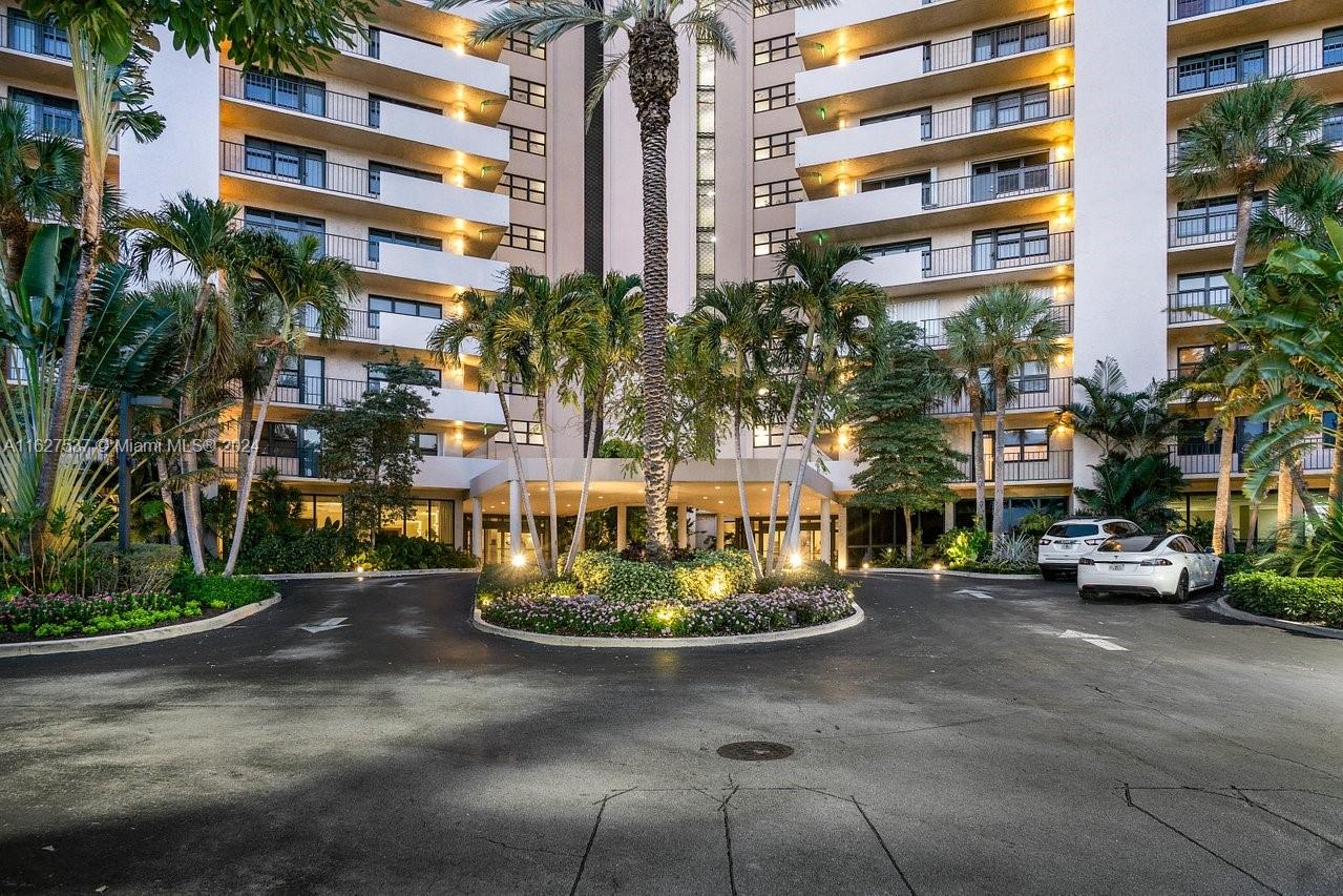 4900 N Ocean Blvd # 711