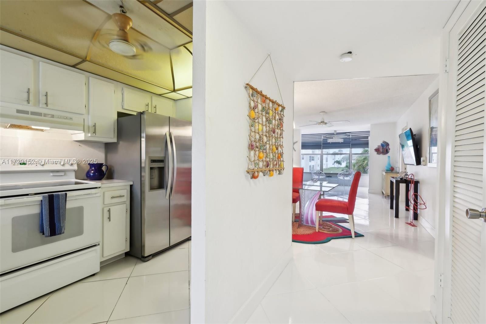 8280 Sunrise Lakes Blvd Unit: 202