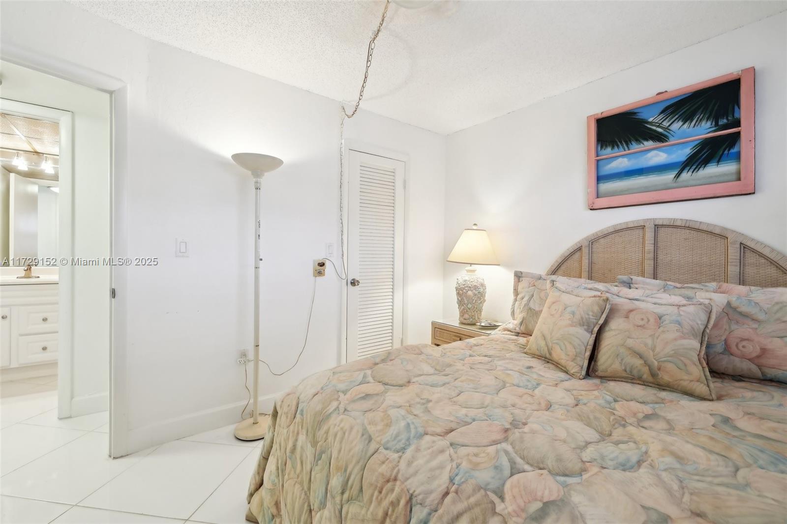 8280 Sunrise Lakes Blvd Unit: 202