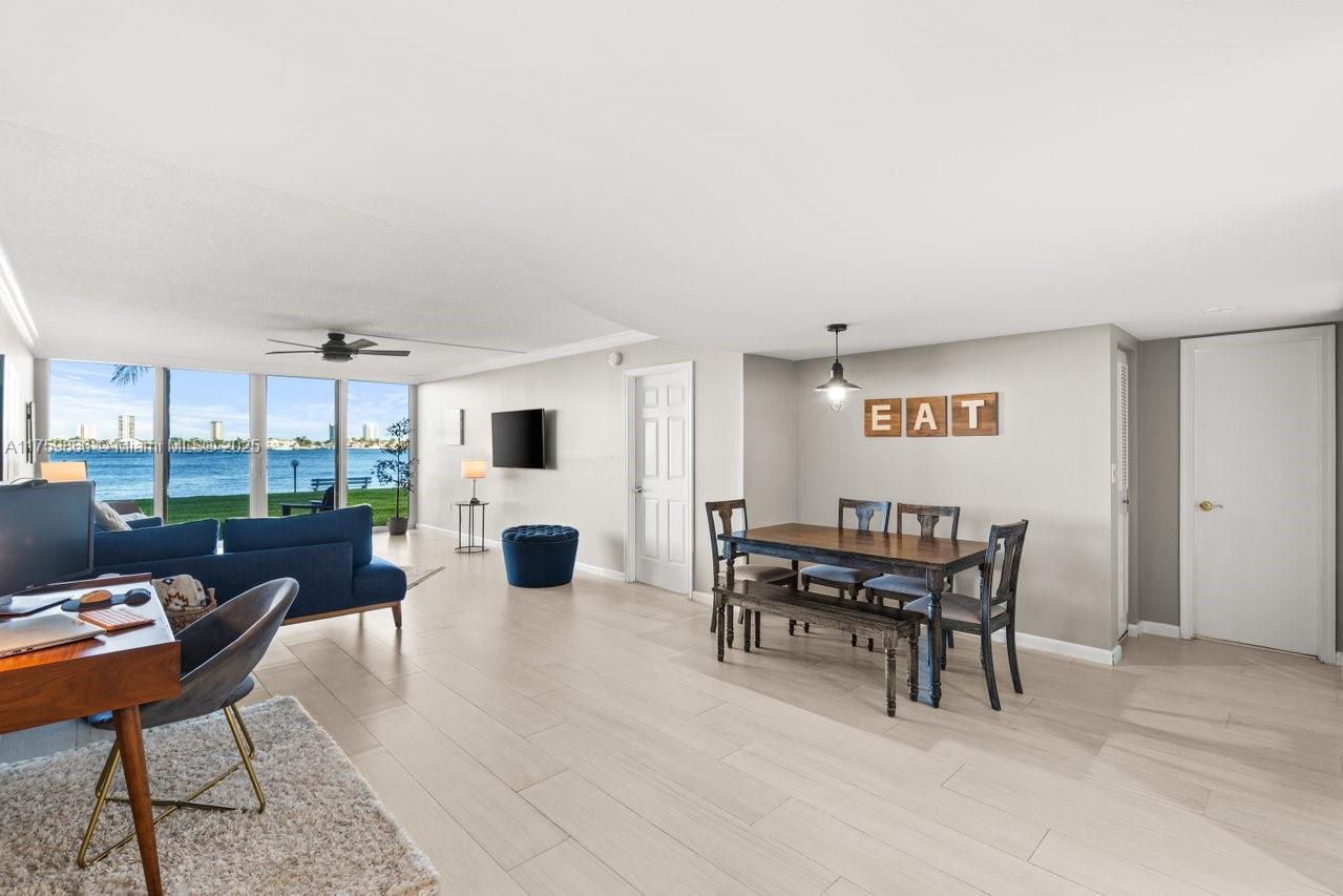 301 Lake Shore Dr # 106