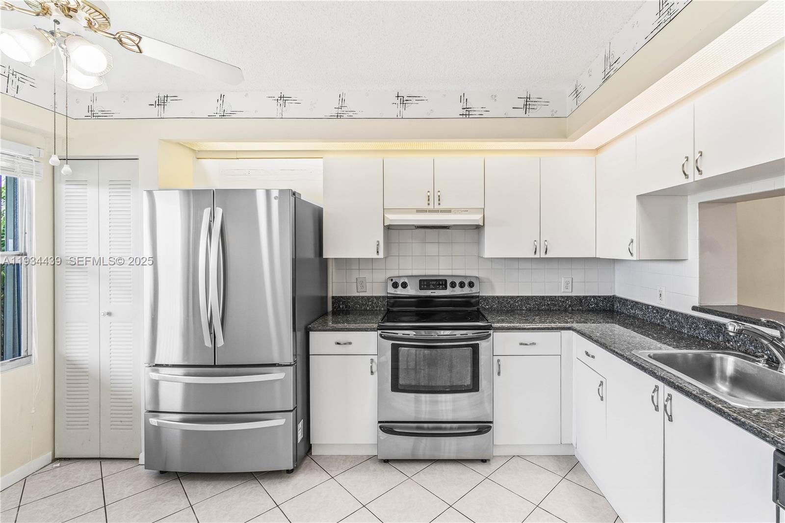 550 SW 138th Ave # 409K