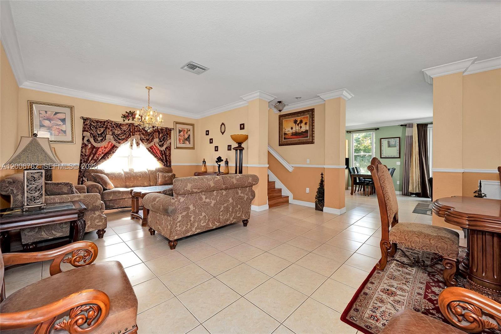 6140 Azalea Cir