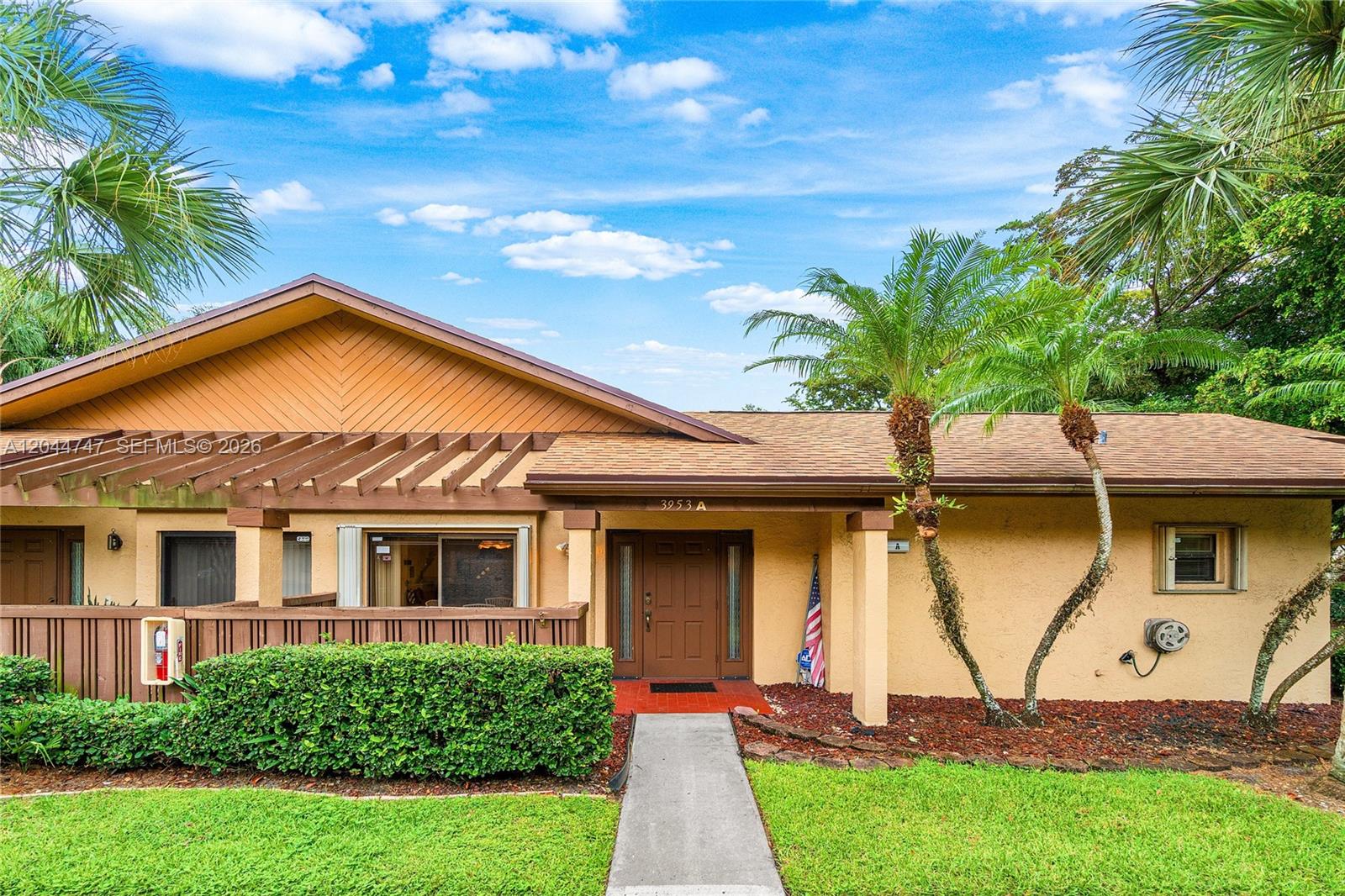 3953 Cocoplum Cir # 3609