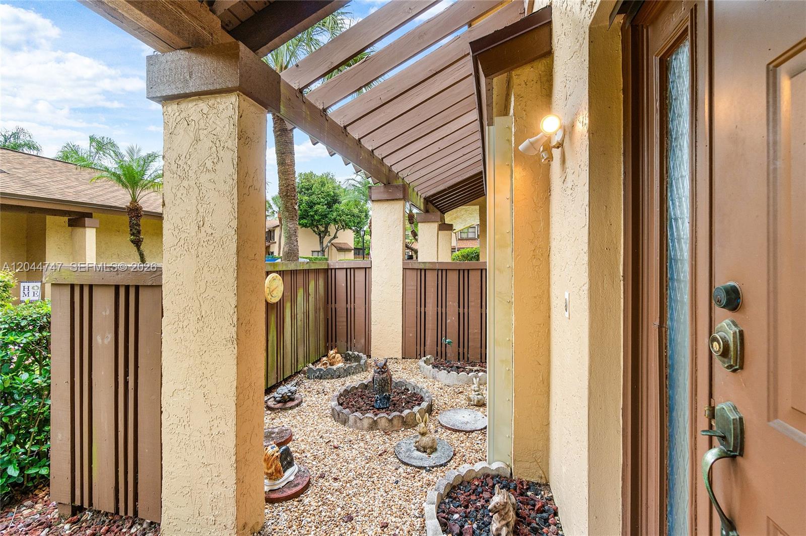 3953 Cocoplum Cir # 3609