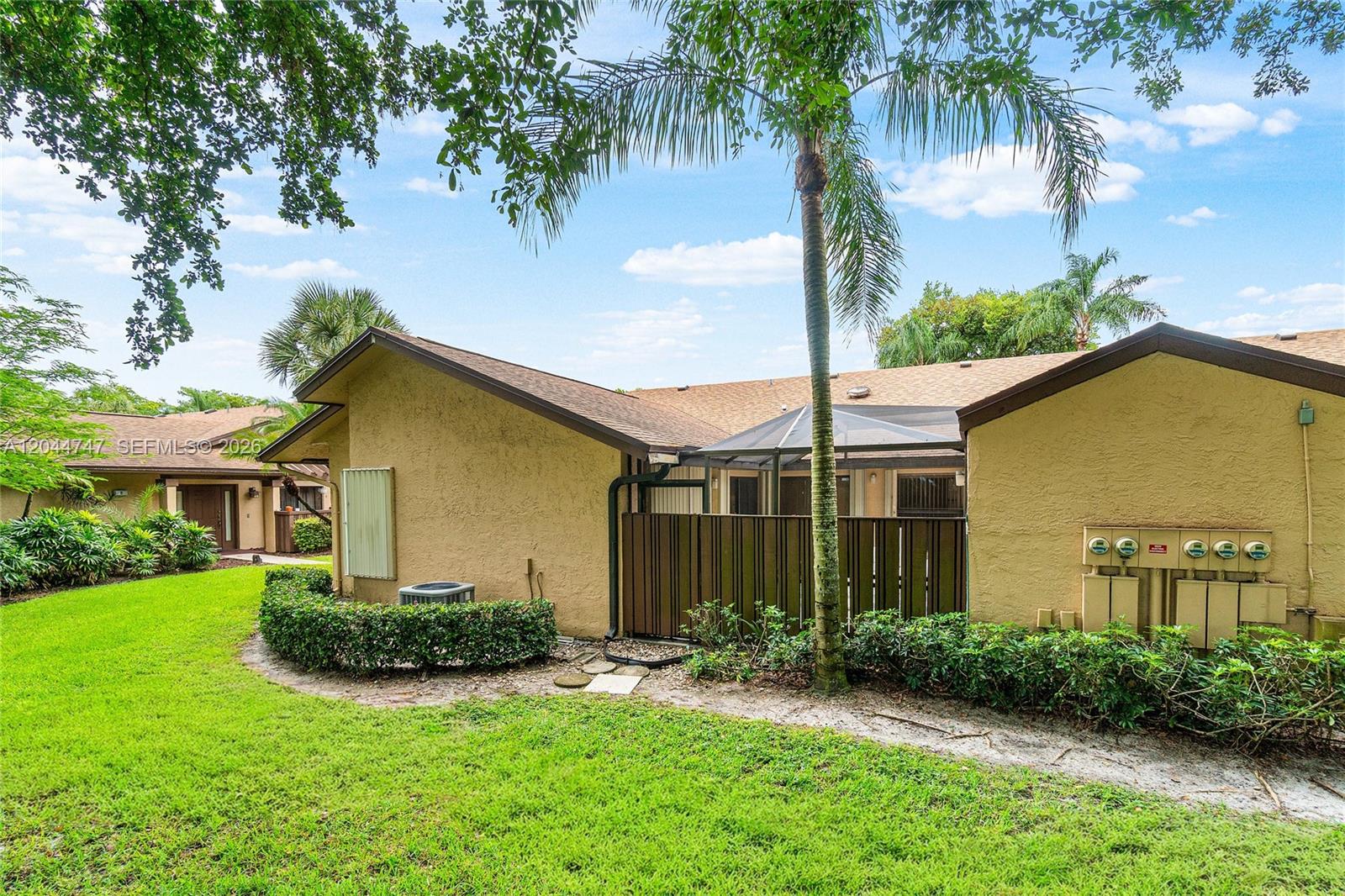 3953 Cocoplum Cir # 3609