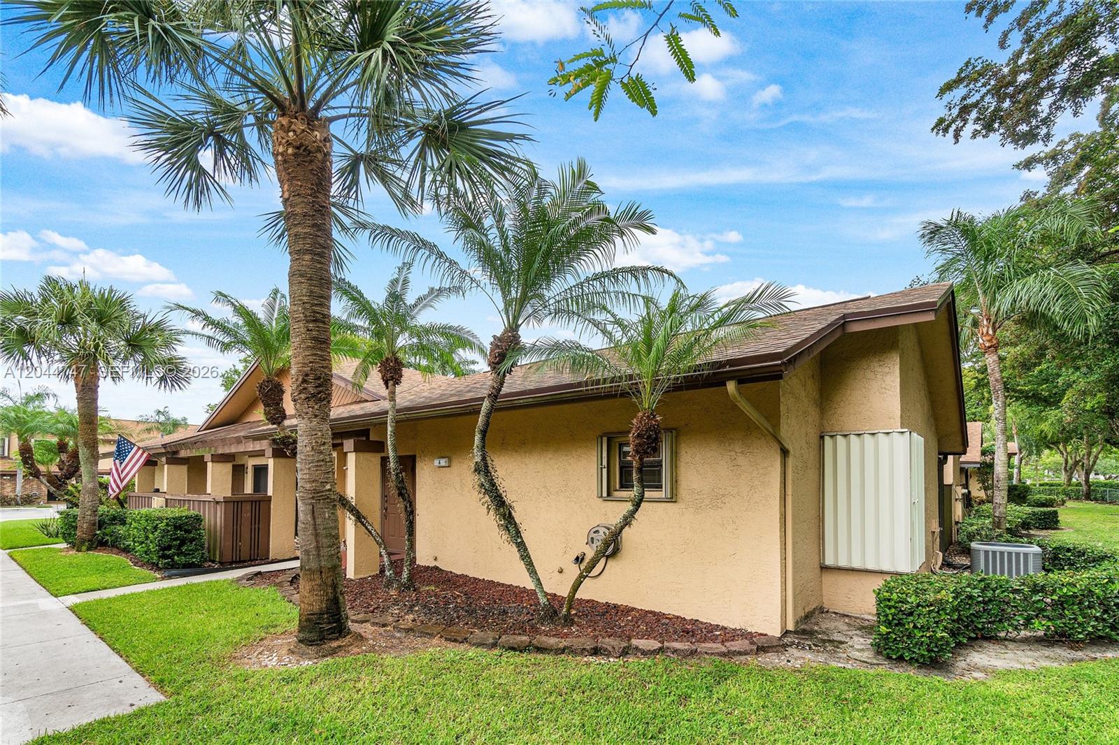 3953 Cocoplum Cir # 3609