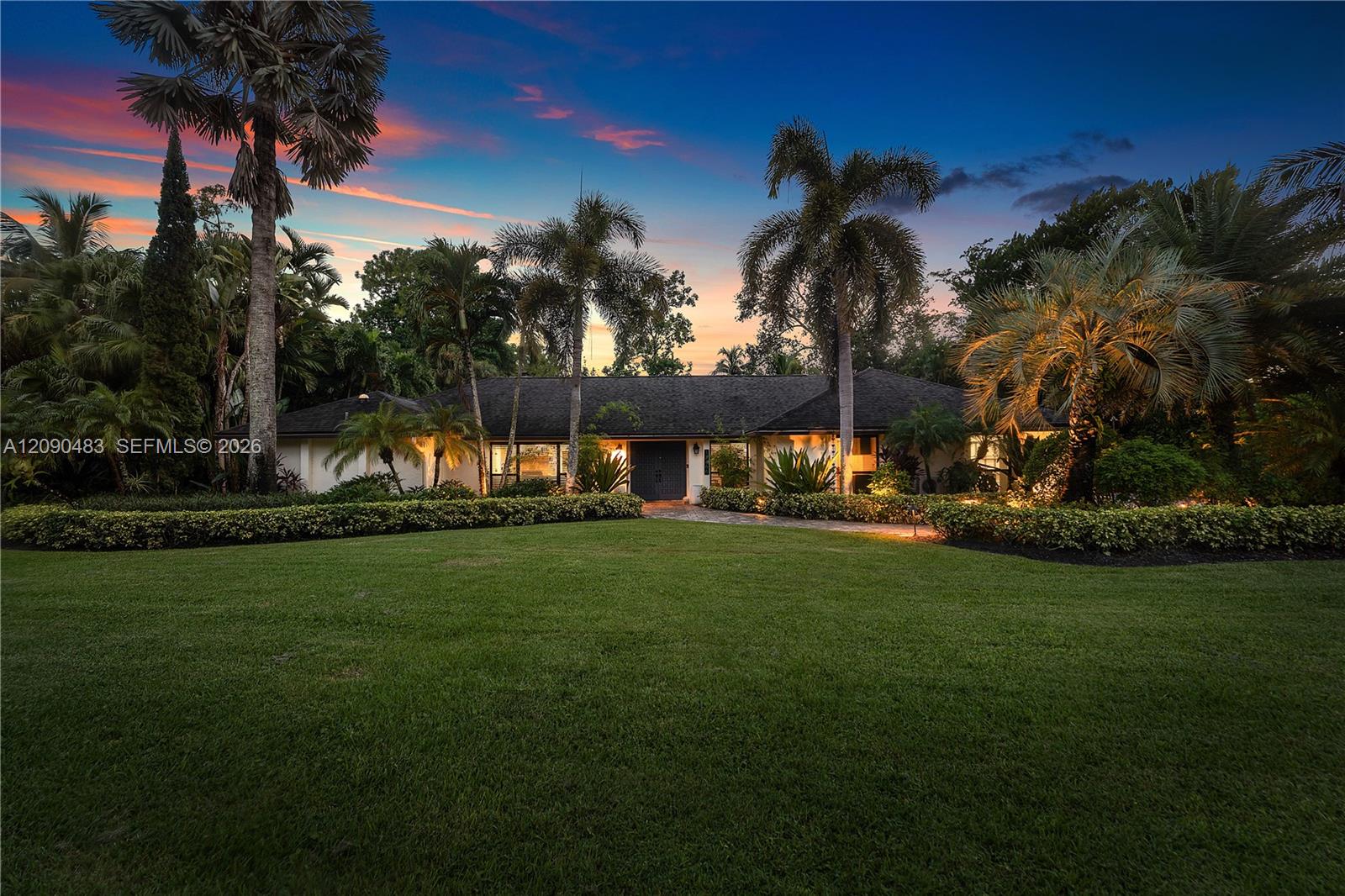 12466 Quercus Ln