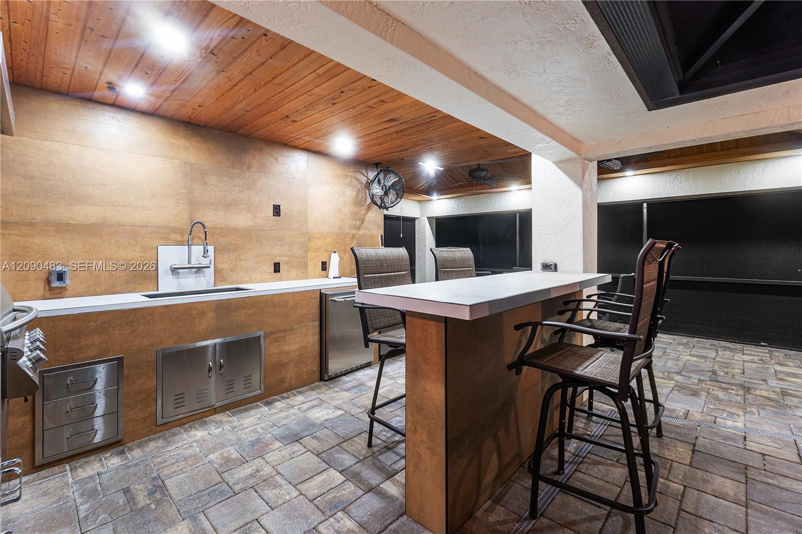 12466 Quercus Ln
