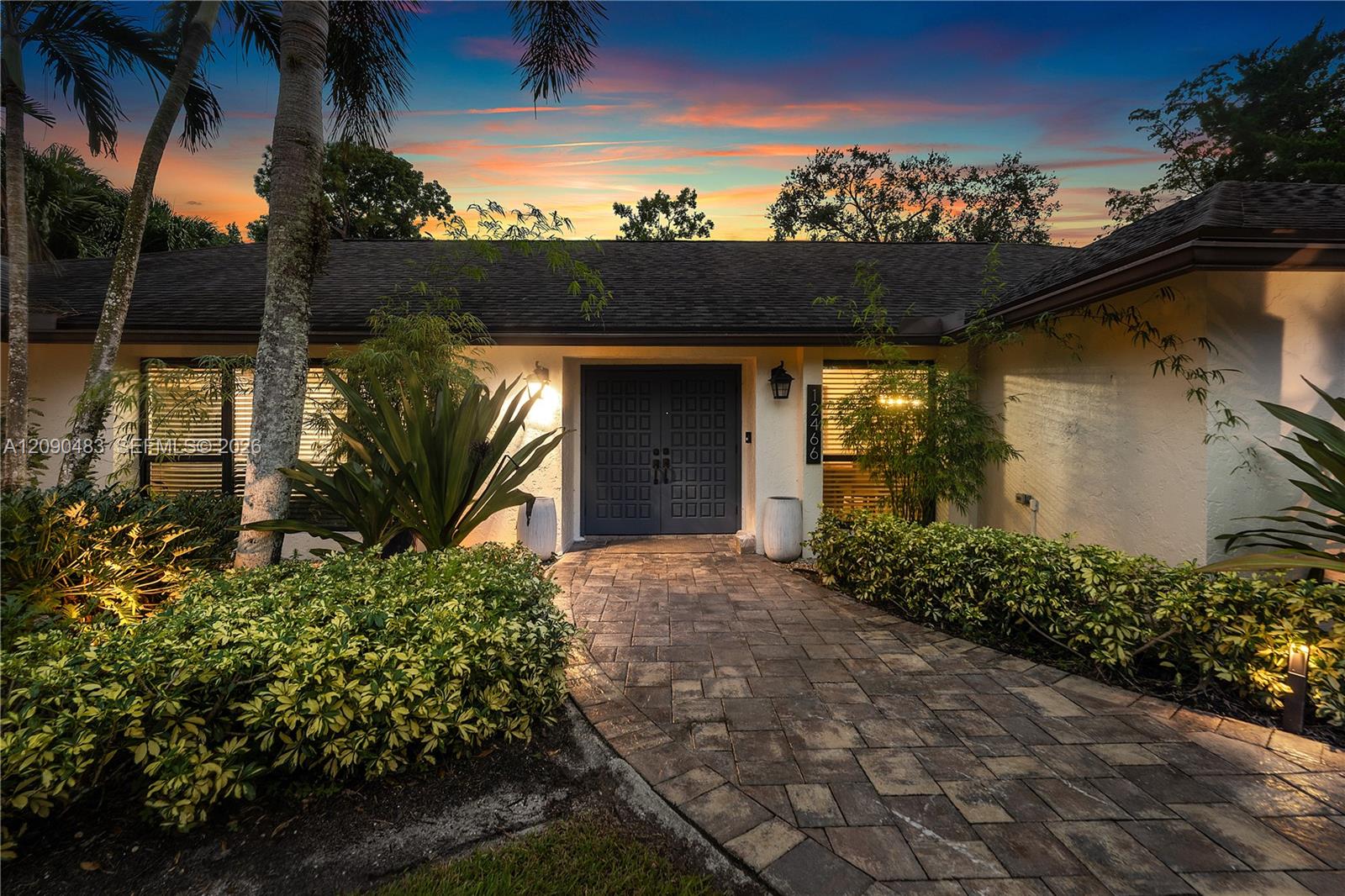 12466 Quercus Ln