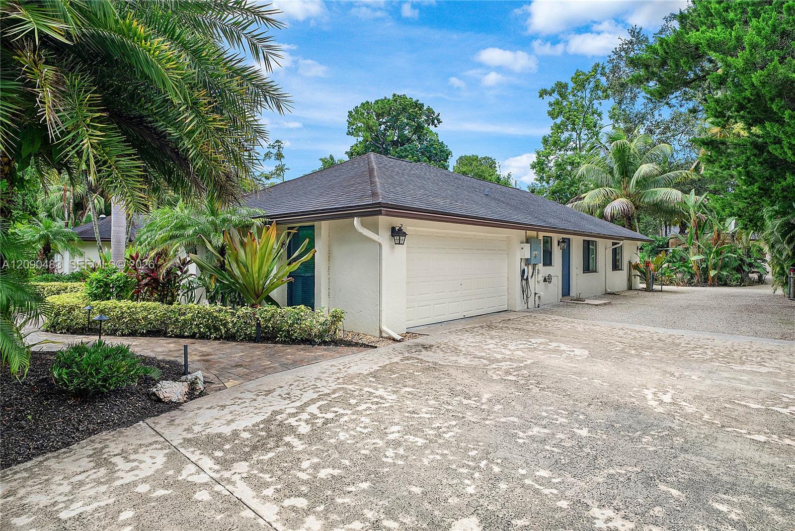 12466 Quercus Ln