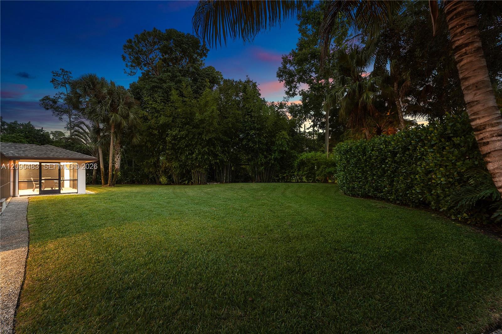 12466 Quercus Ln