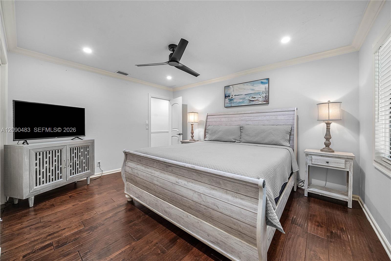 12466 Quercus Ln