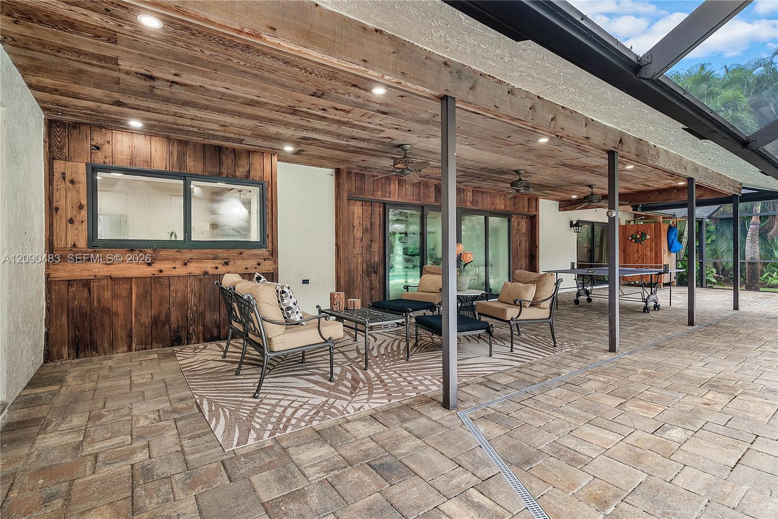 12466 Quercus Ln