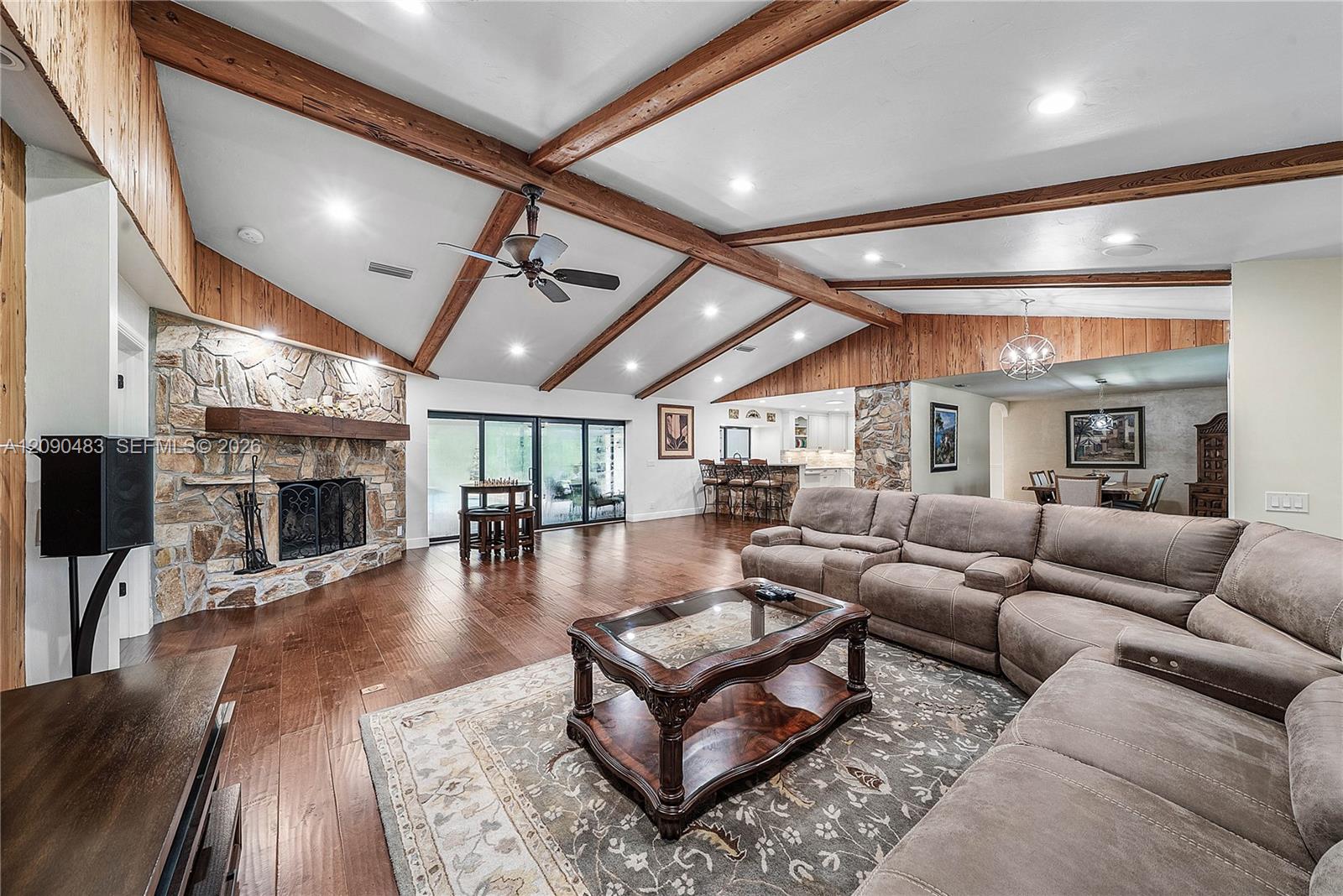 12466 Quercus Ln