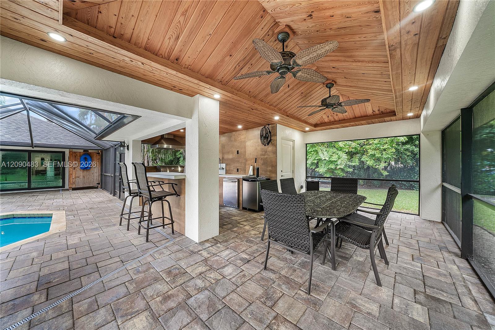12466 Quercus Ln