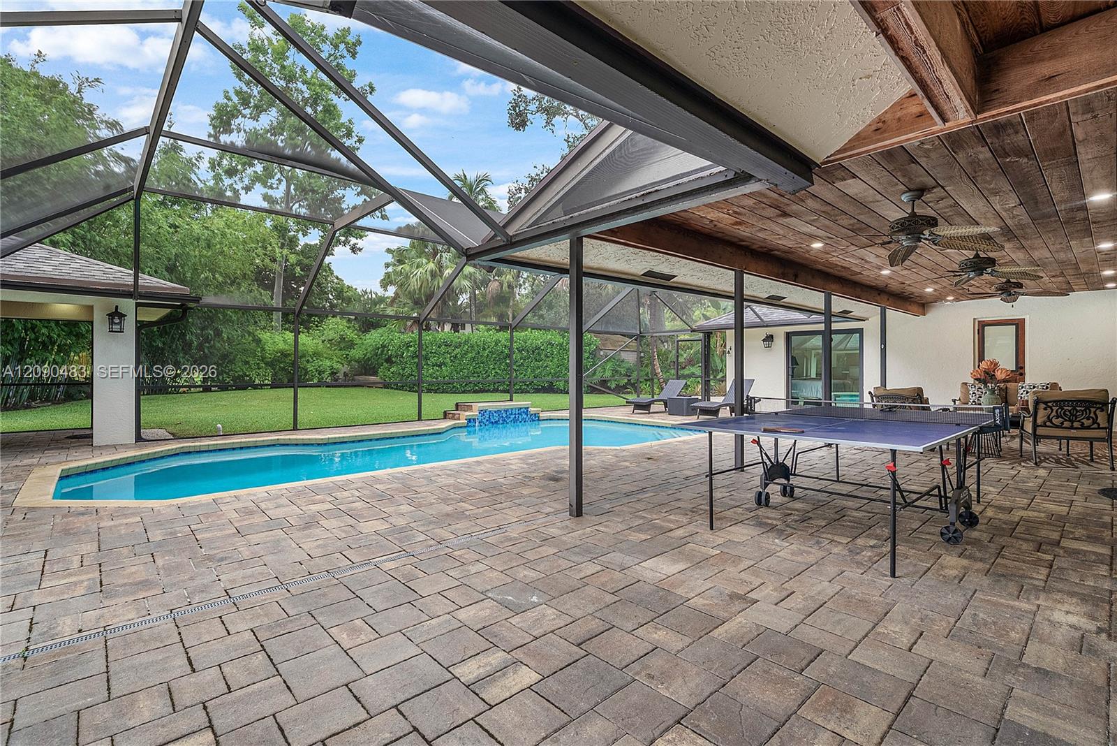 12466 Quercus Ln