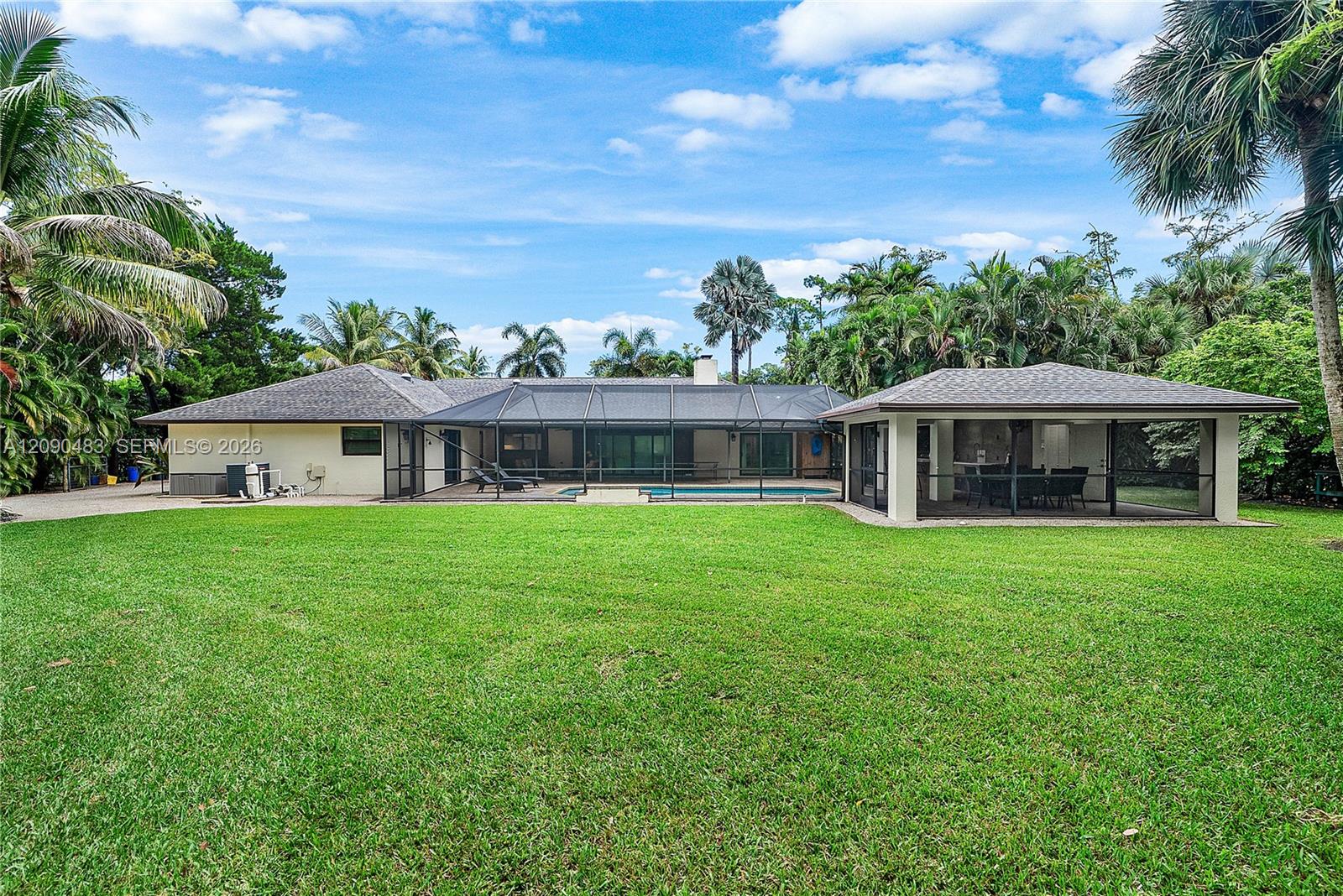 12466 Quercus Ln