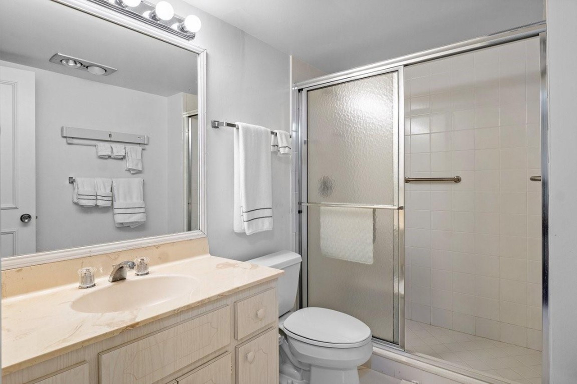 4475 N Ocean Blvd 31G