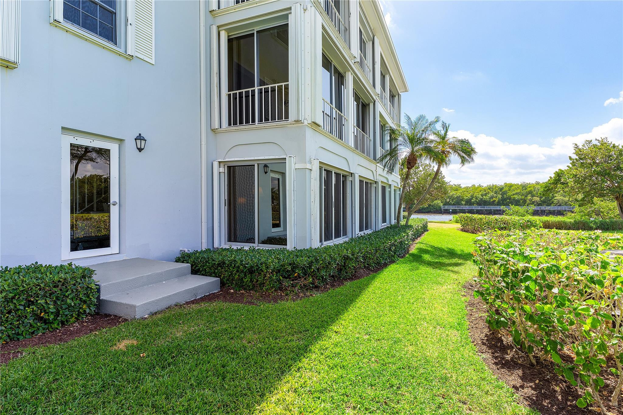 4475 N Ocean Boulevard 31G