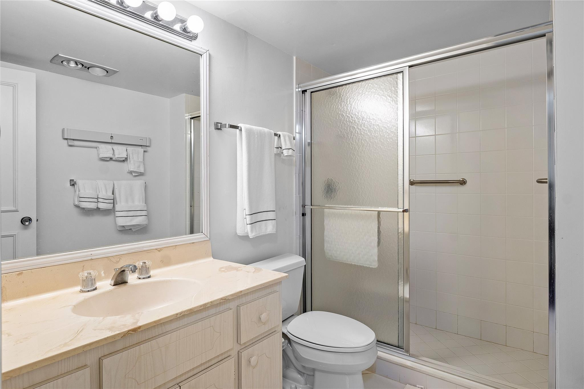 4475 N Ocean Boulevard 31G