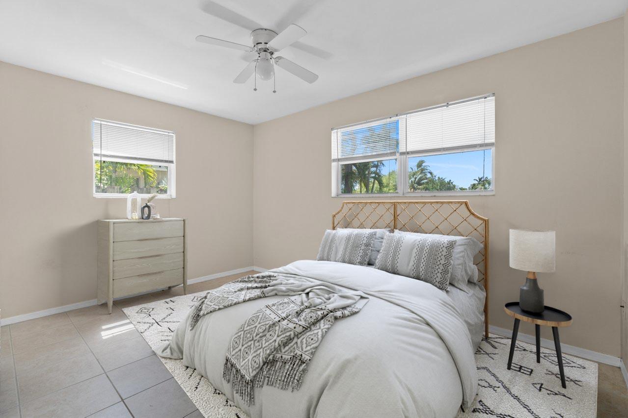 440 Prosperity Farms Rd