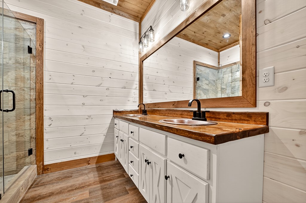 Lot 1 S Aska Road