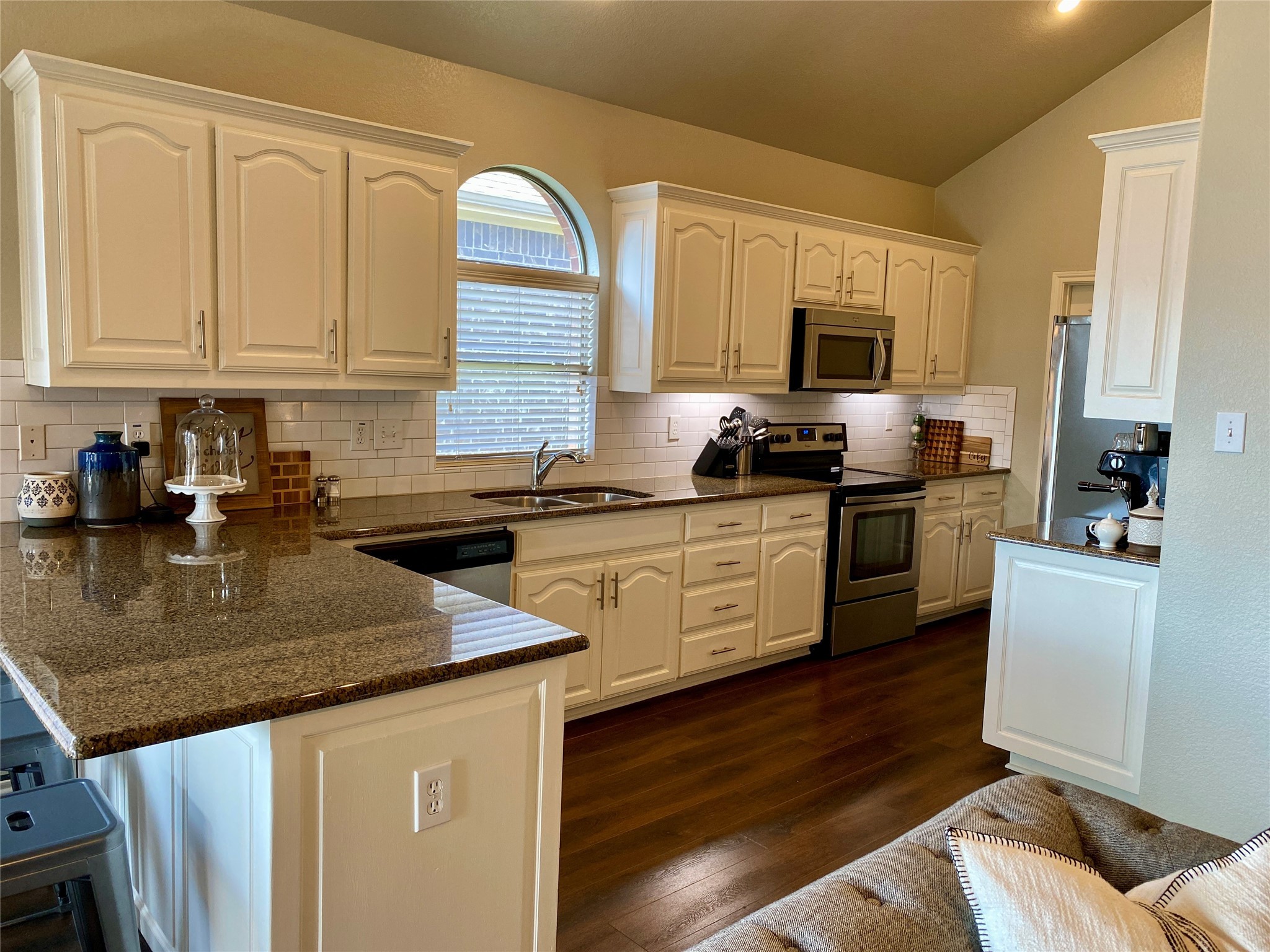 10117 Los Barros Trail