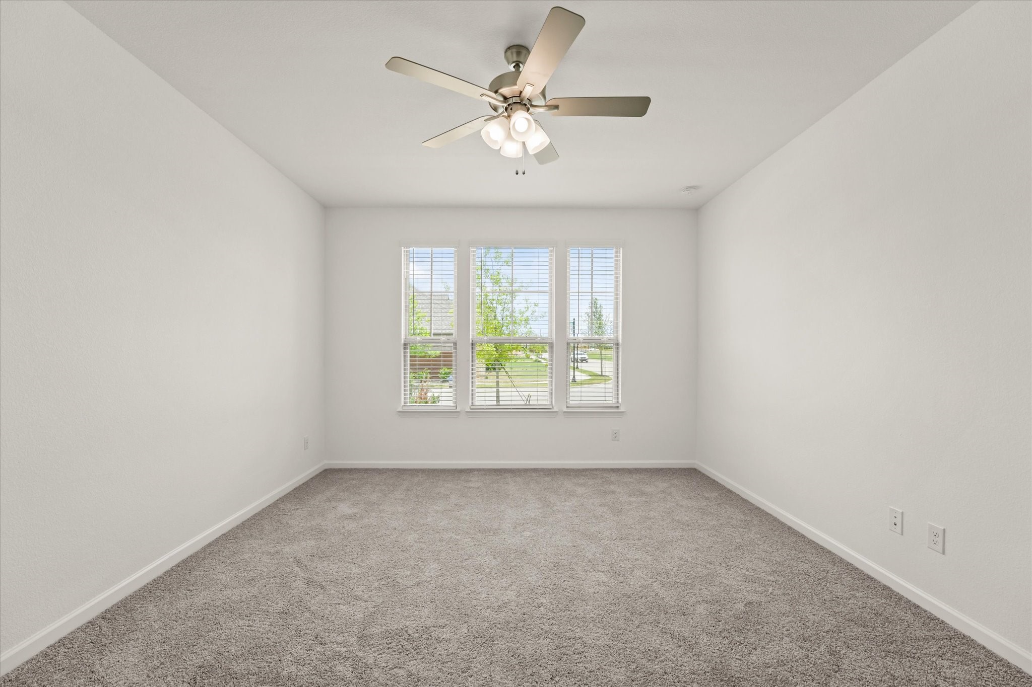 1900 Twisted Tree Lane