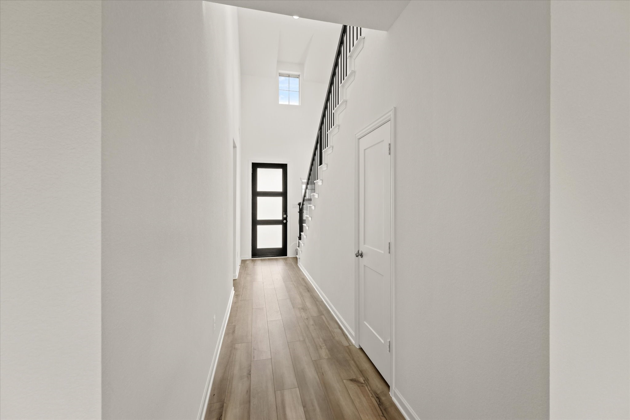 1900 Twisted Tree Lane