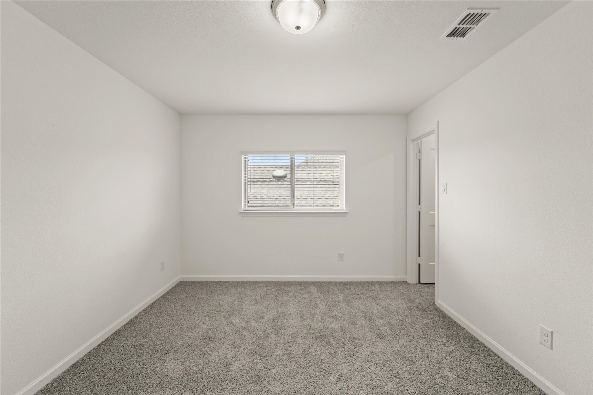 1900 Twisted Tree Lane