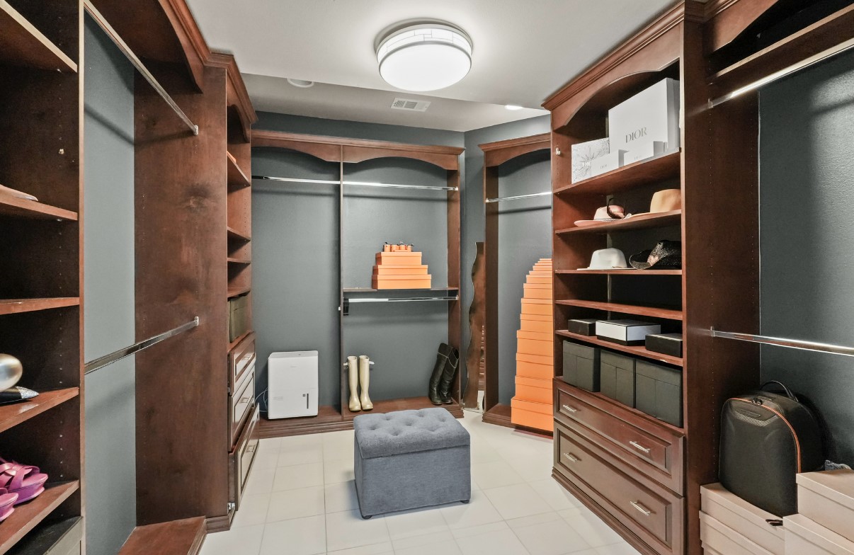 11911 Edgestone Road