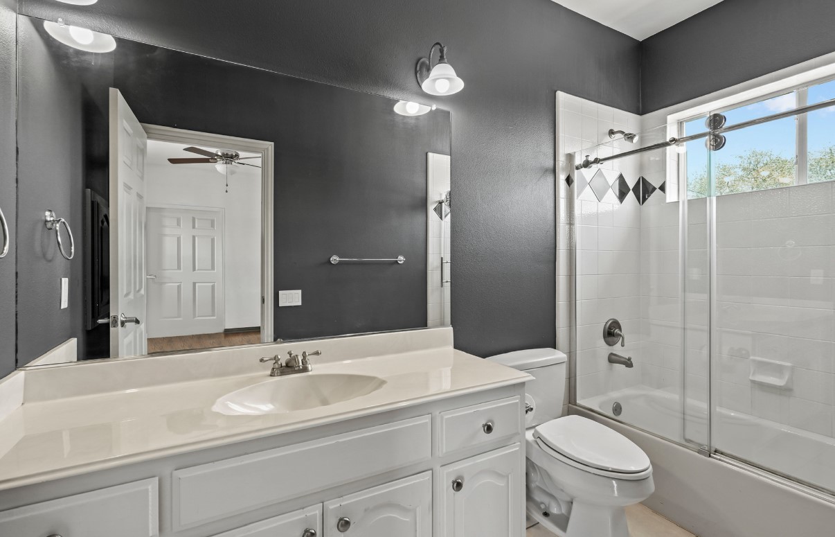 11911 Edgestone Road