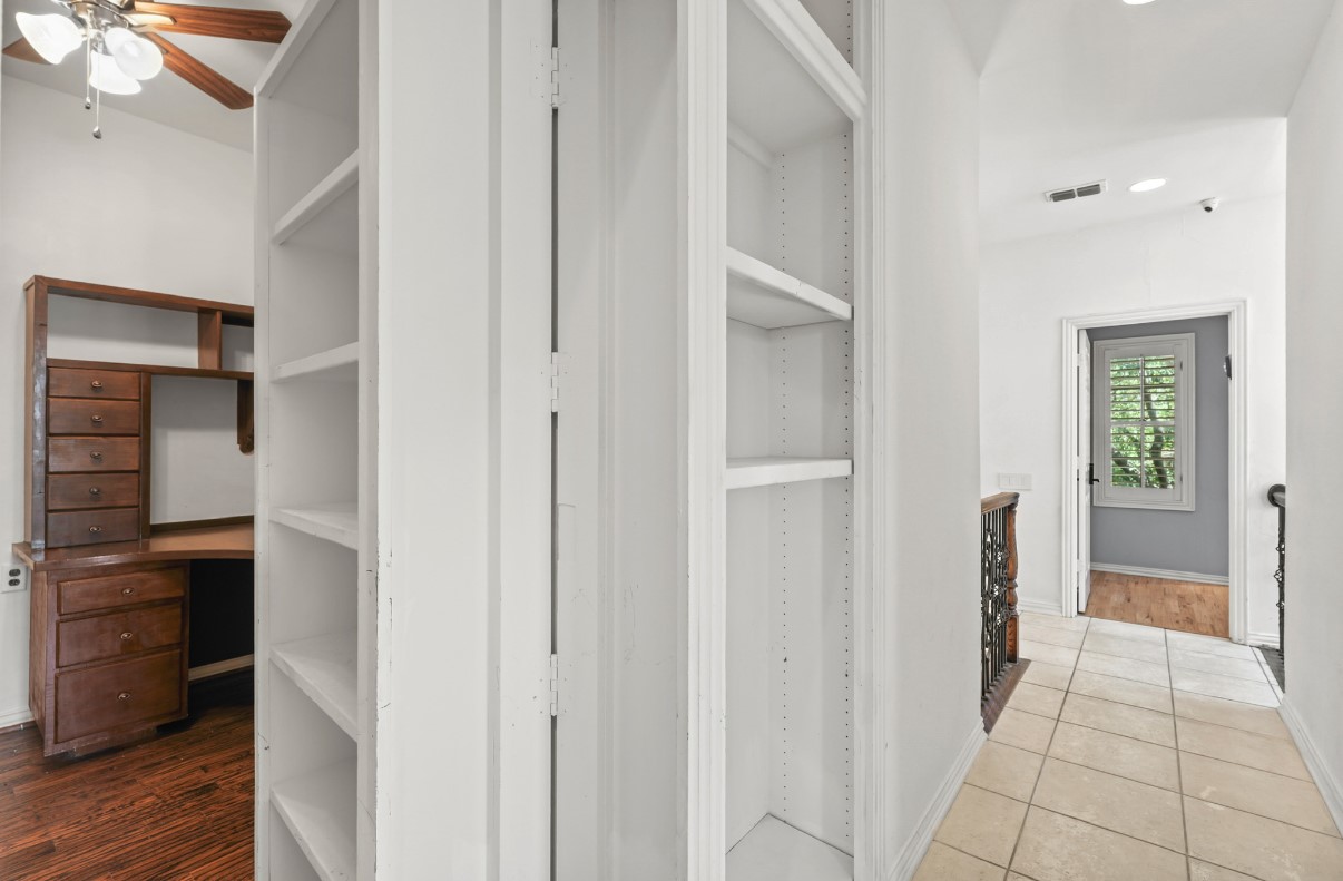 11911 Edgestone Road