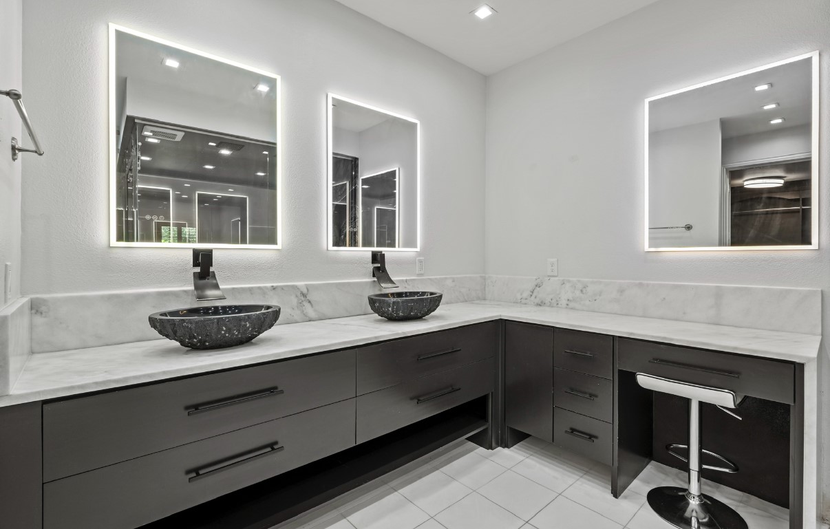 11911 Edgestone Road