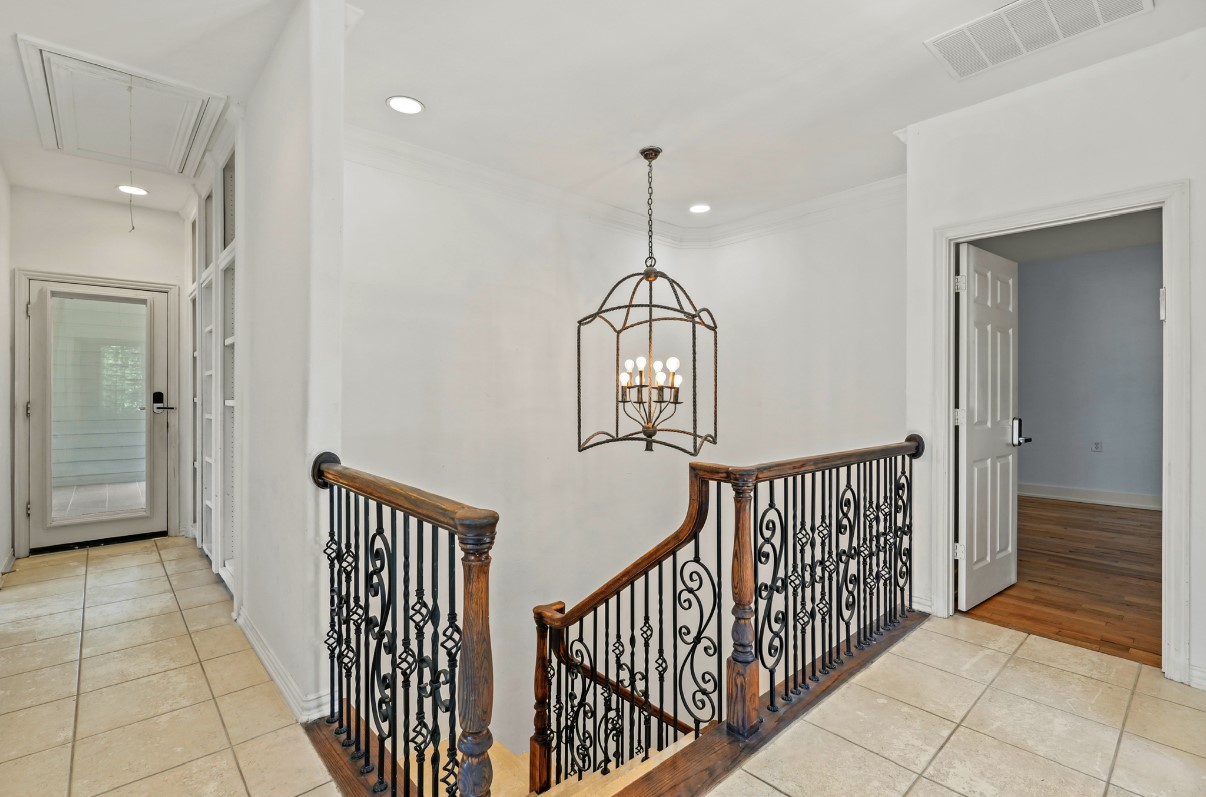 11911 Edgestone Road