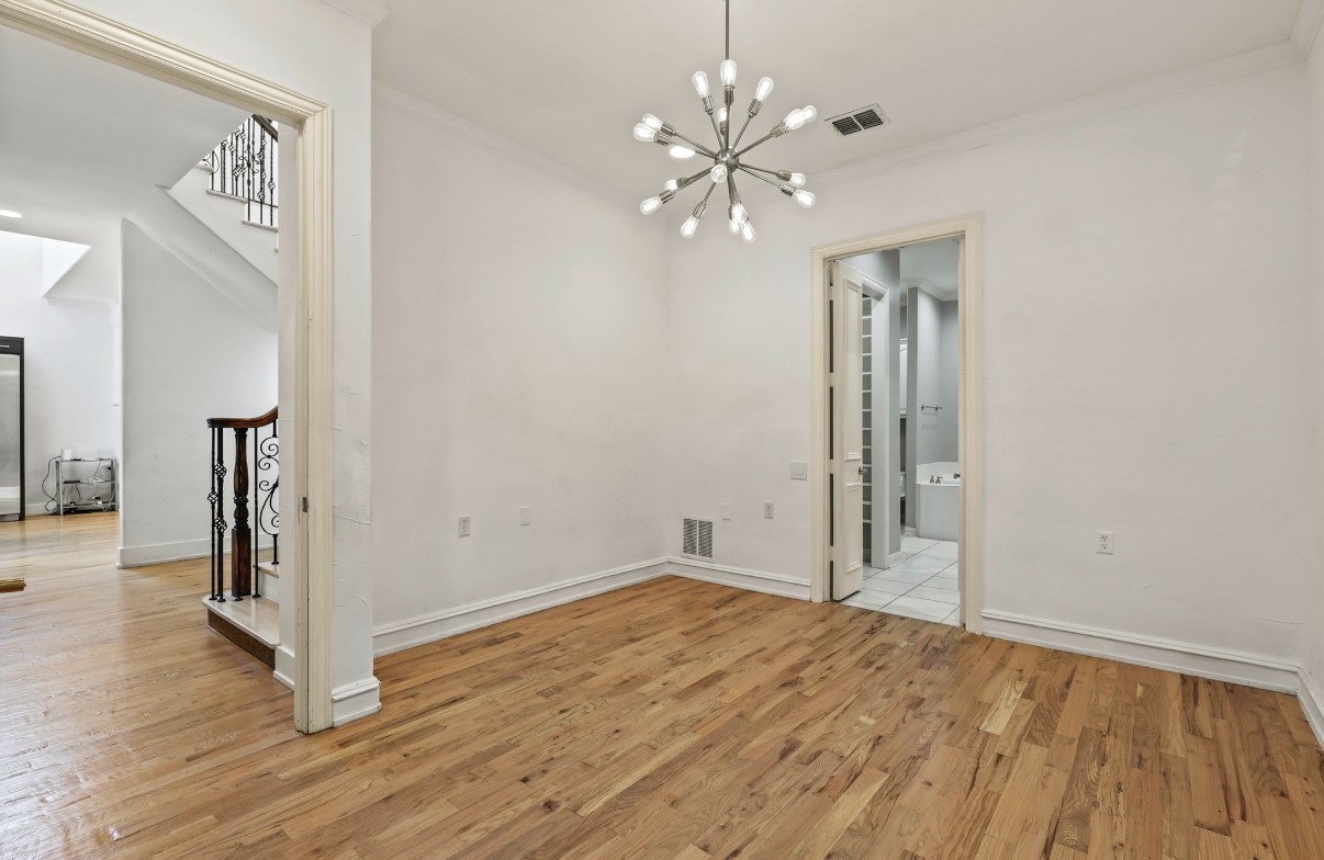 11911 Edgestone Road